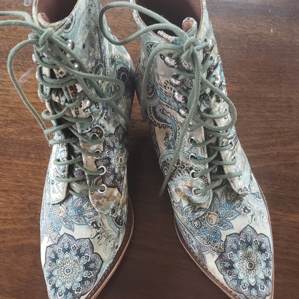 Jeffrey Campbell booties